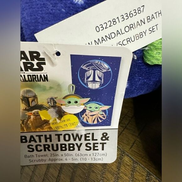 Star Wars Mandalorian Scrubby and bath towel set - Picture 3 of 3